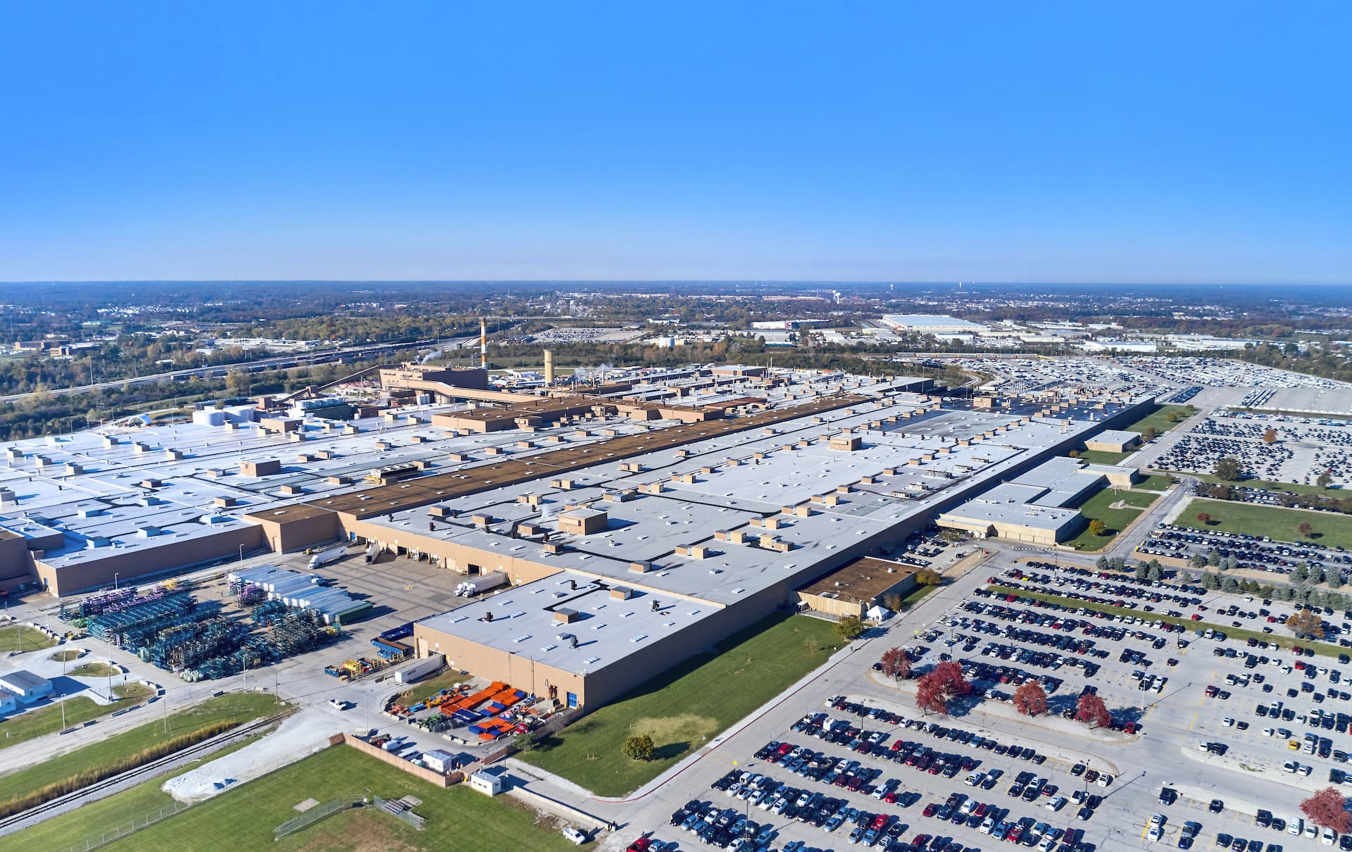 GM investing 1.5B in new trucks built at Wentzville plant St. Louis